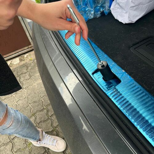Product photo Car Lock For Ventilation 7