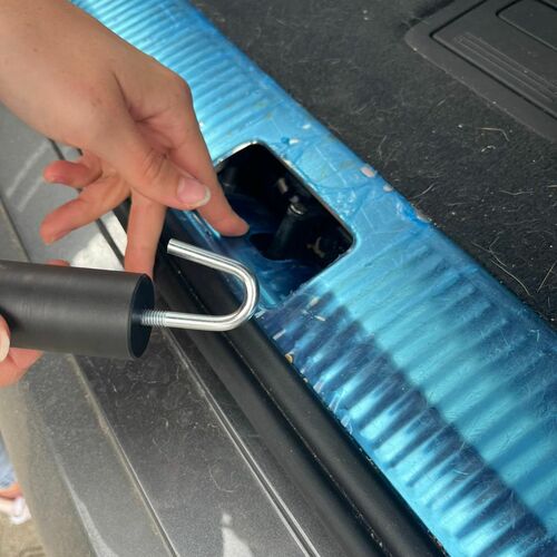 Product photo Car Lock For Ventilation 5