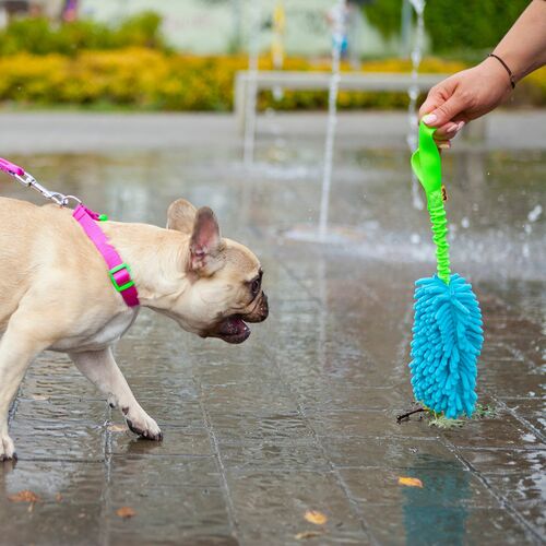 Product photo Mop Tug Toy With Bungee Handle 7