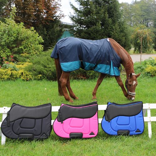Product photo Endurance Saddle pad with neoprene lining, 102 x 56 cm 12