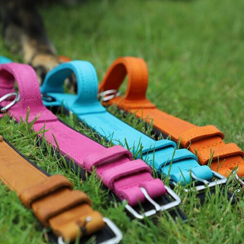 Product photo Leather collar with DRAGO handle, colored 13