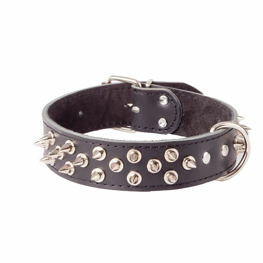 Product photo Classic Leather Collar With Spikes